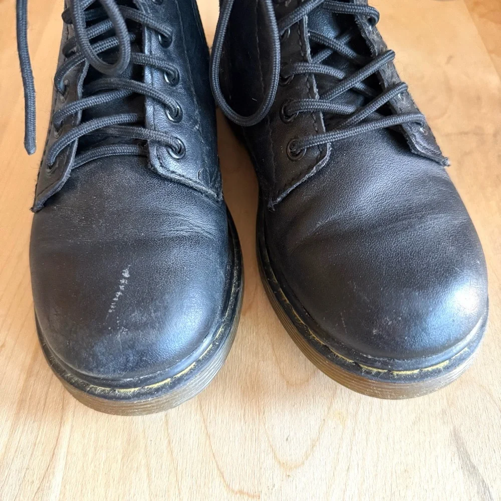 Dr. Martens Delaney Black Leather Combat Boots Toddler Girl Sz. 11